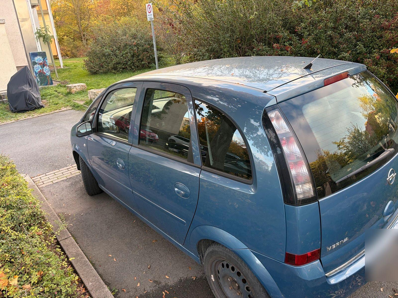 Opel Meriva 2006 — салон