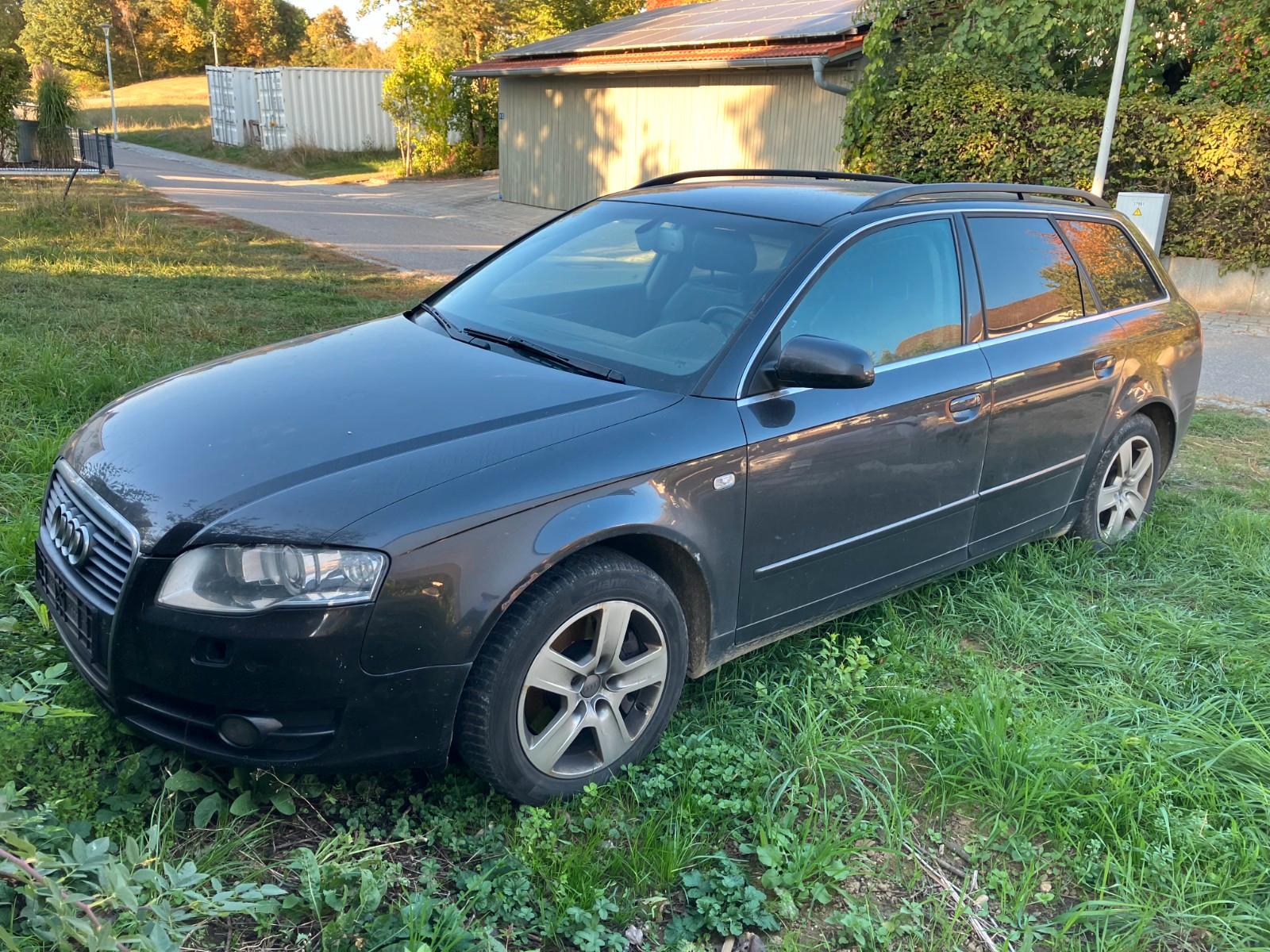 Audi A4 2007 — вигляд ззаду