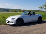 Mazda MX-5 1.5 SKYACTIV-G 132 Sports-Line Sports-Line - gebrauchte Mazda MX-5 aus dem Jahr 2015