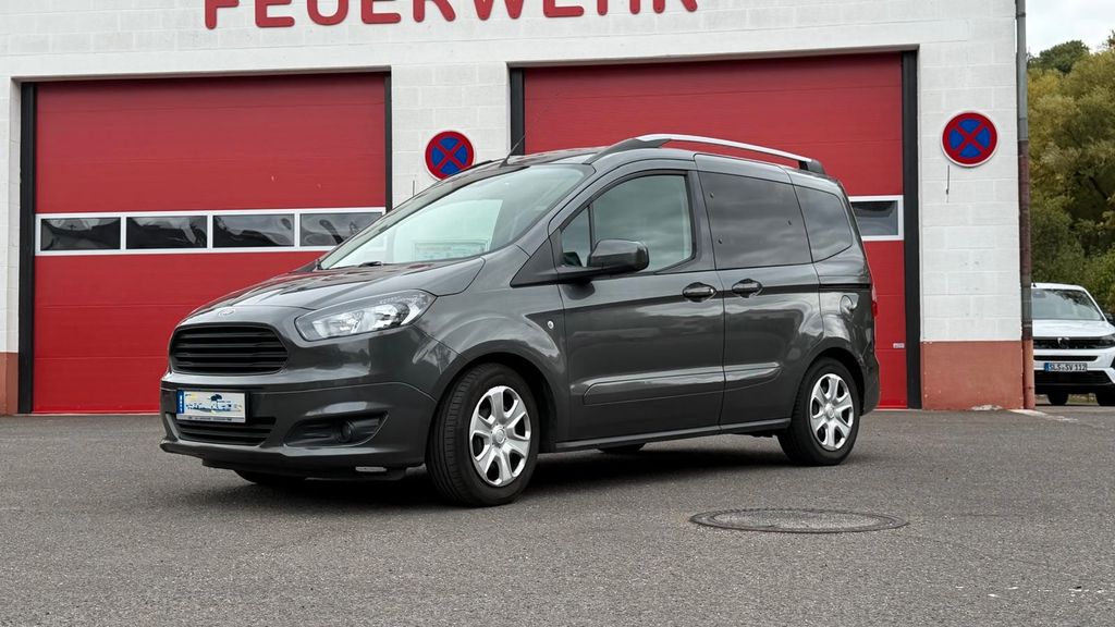 Image of Ford Courier