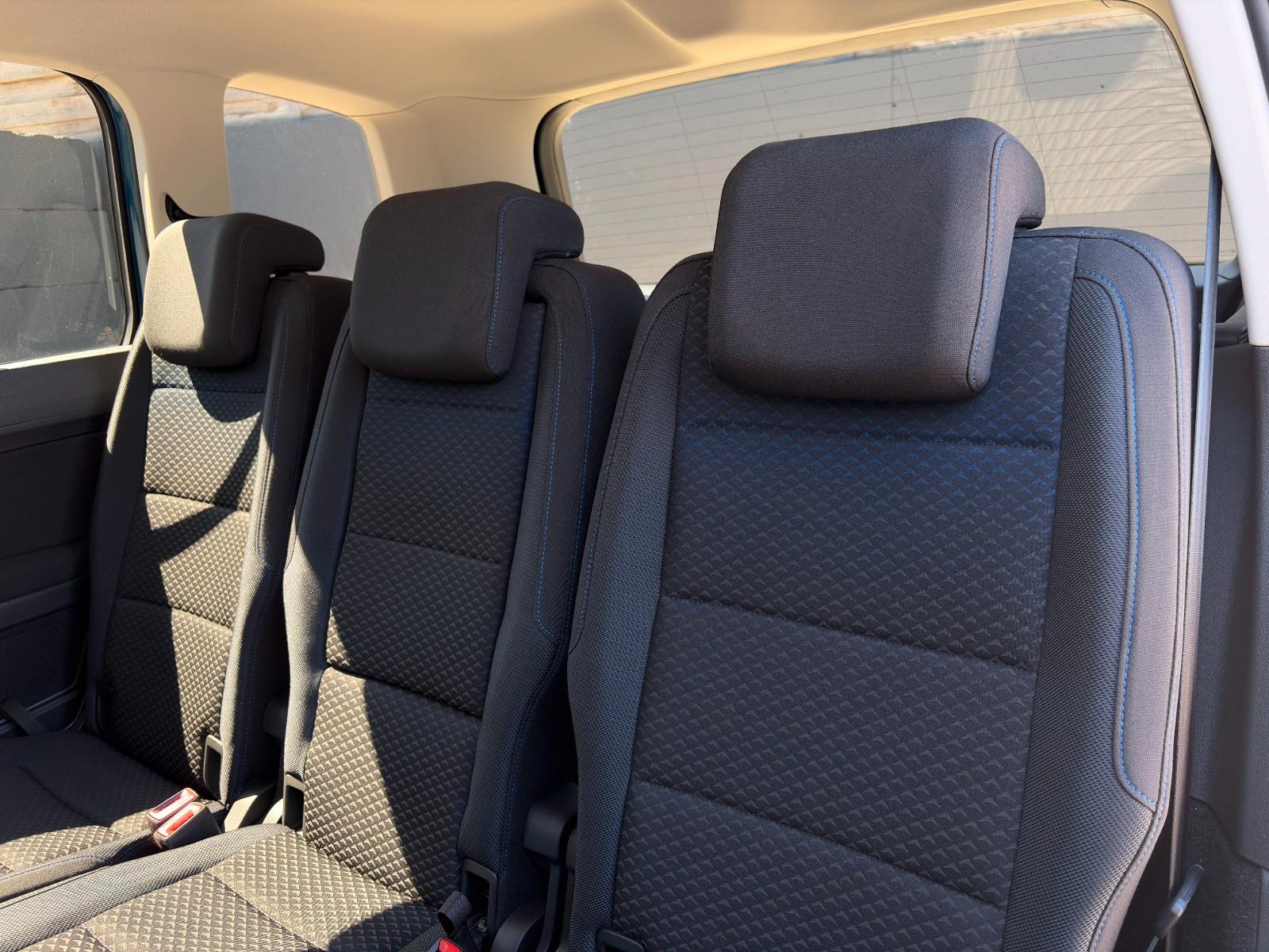 Volkswagen Touran 1.5 TSI United SHZ ACC PDC StHz CarPlay, миниатюра 26