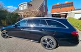 Mercedes-Benz E 220 d T Autom. - Avantgarde T Modell - Mercedes-Benz E 220 mit Diesel-Antrieb: Schwarz, Kombi