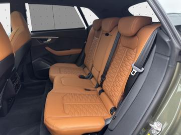 2025 AUDI RSQ8 — миниатюра 17