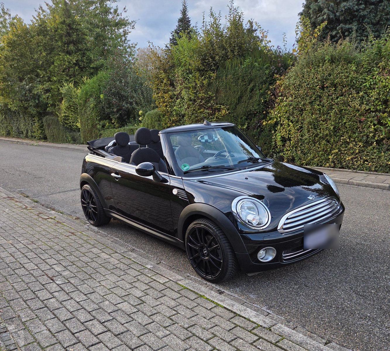 MINI Cooper Cabrio