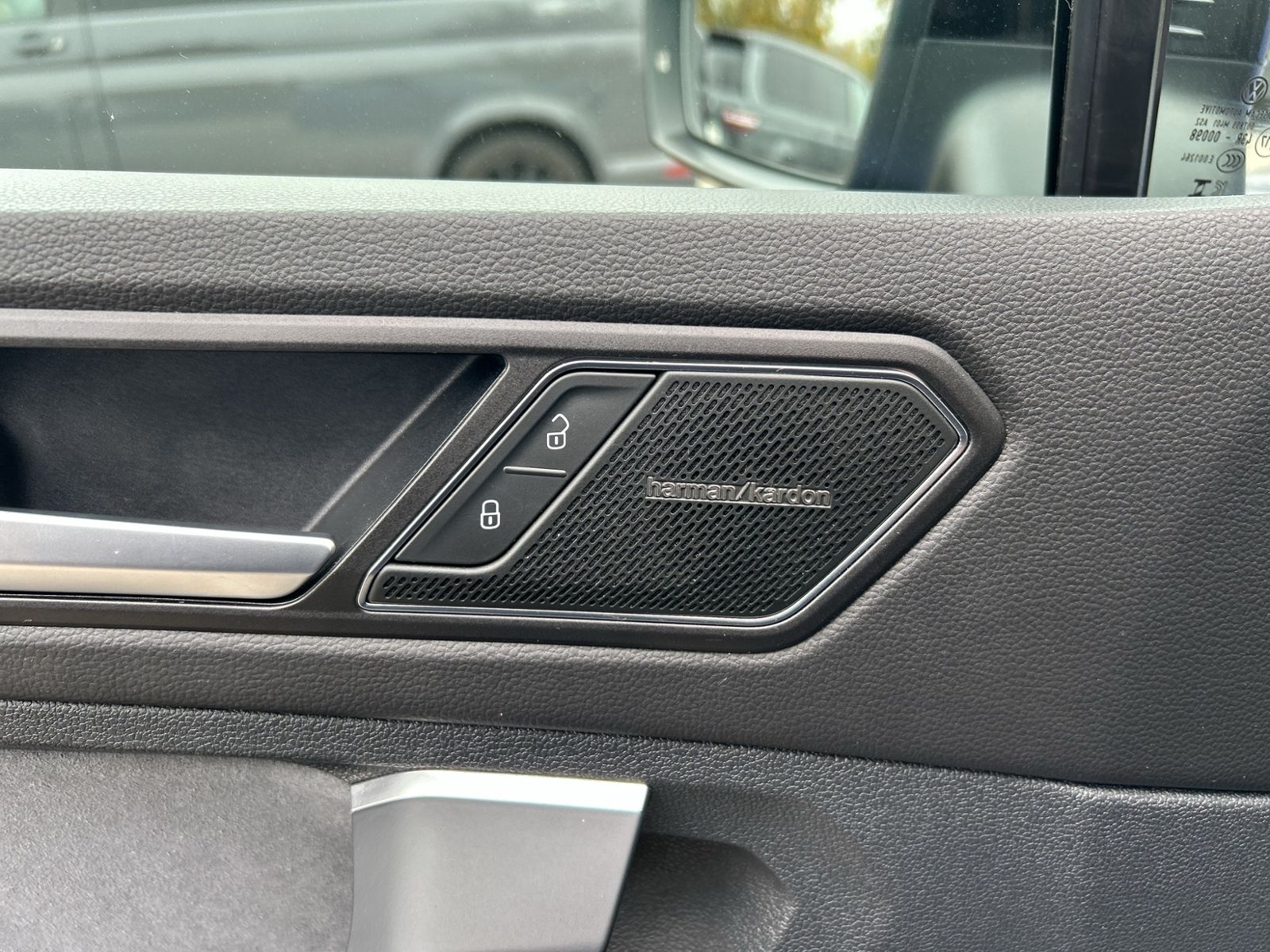 Tiguan R 4Motion 2.0 TSI, AHK, Black Style, 21"