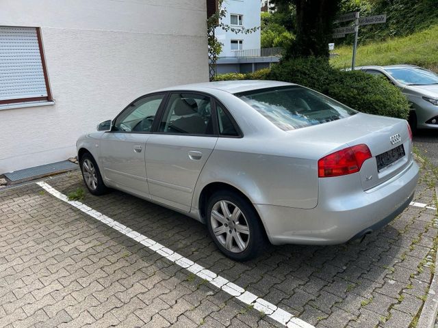 Audi A4 Limousine 1.6