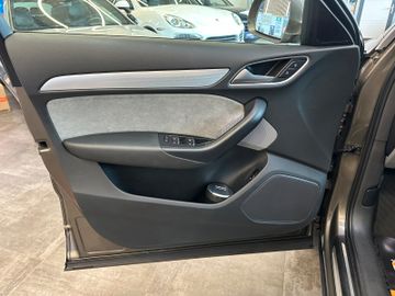 Audi Q3 Sport *Klima*Navigation*AHK*