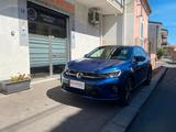 Andere Volkswagen Taigo 1.0 TSI 110 CV R-Line Garanzia  - Andere mit Benzin-Antrieb: Blau, Panorama-Dach