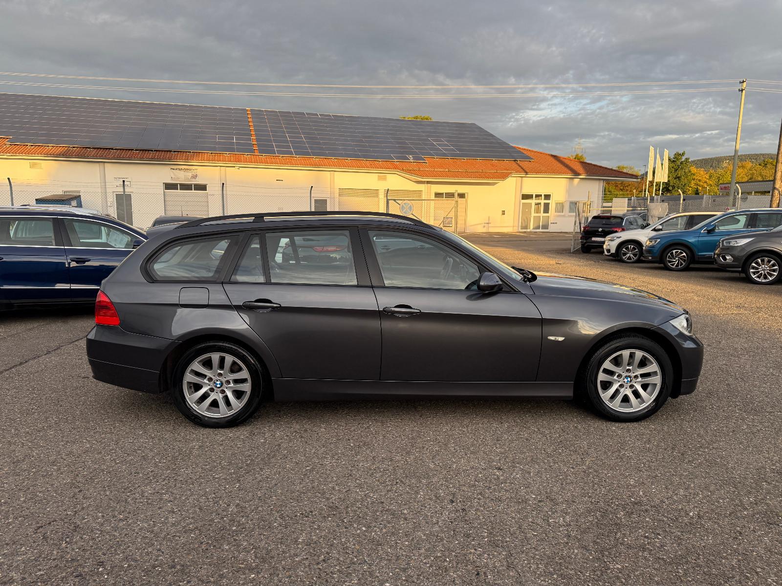 BMW 320 2007 — photo 8