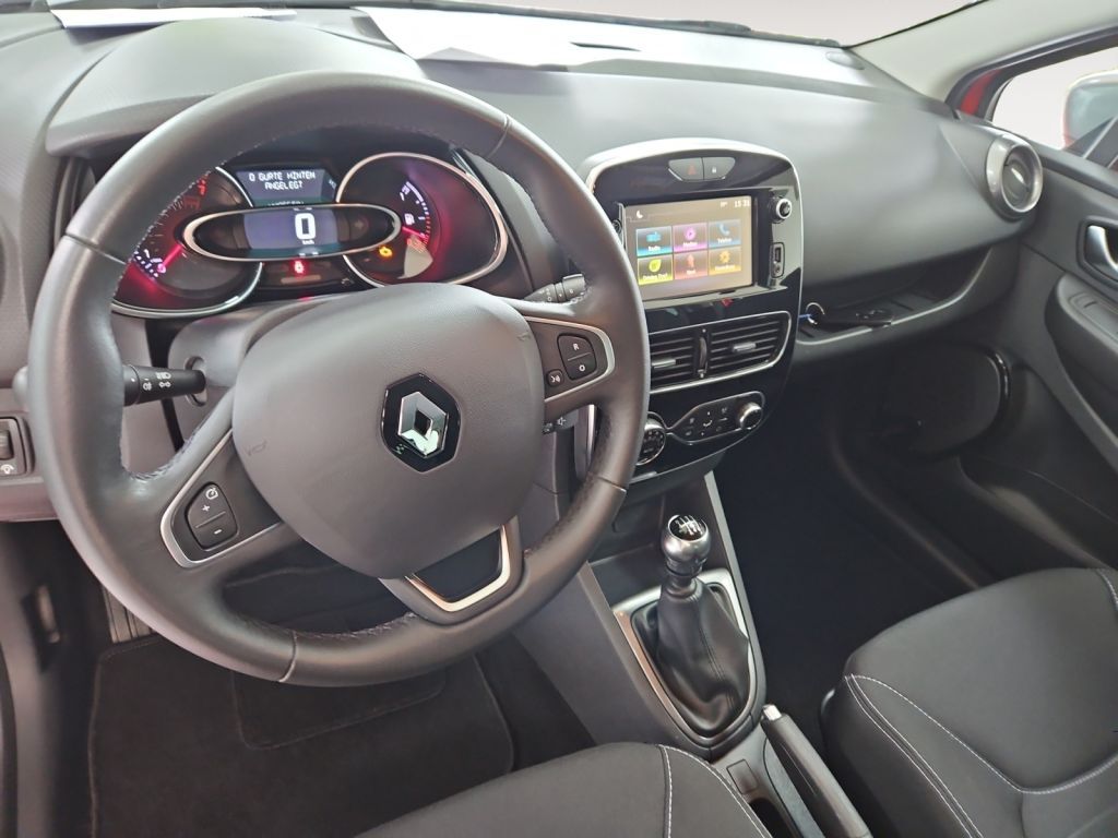 Fahrzeugabbildung Renault Clio Energy TCe 120 GT Sitzheizung Navigation