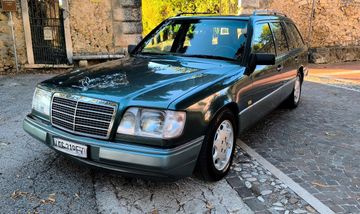 Mercedes E 200 - 8