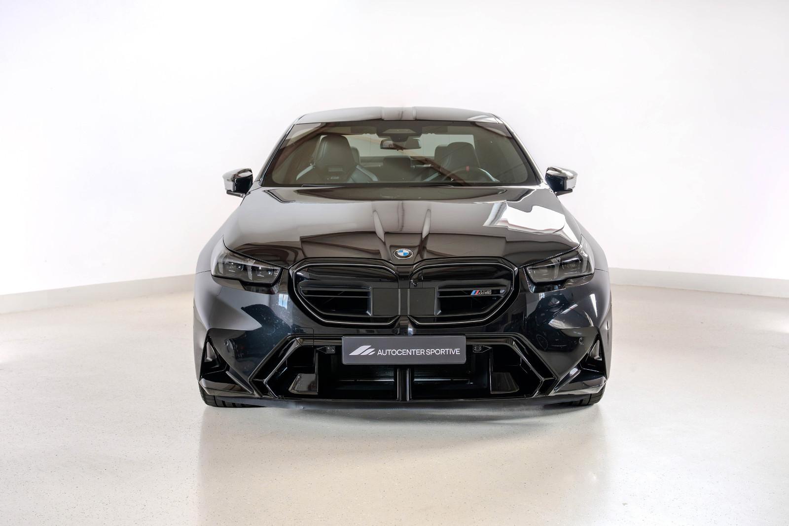 BMW M5 ULTIMATE DRIVERS CARBON KERAMIK DRIVE + PARK