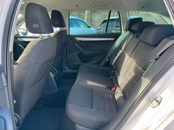 Skoda Octavia - 10