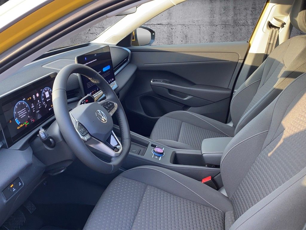 Volkswagen T-Roc - Bild 8