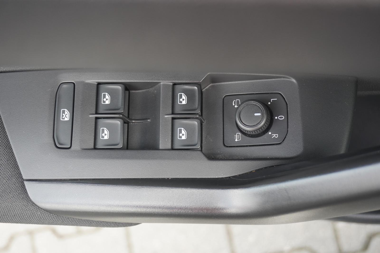 Volkswagen Taigo 1.0 TSI DSG LED Navi Sitzheizung, миниатюра 19