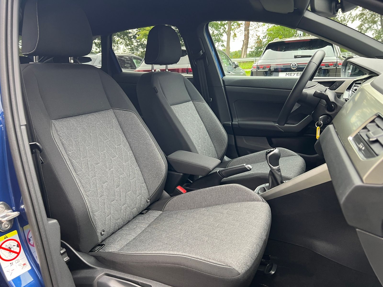 Fahrzeugabbildung Volkswagen Taigo Move 1,0 l TSI *AHK, IQ.Light, Navi, Kamer