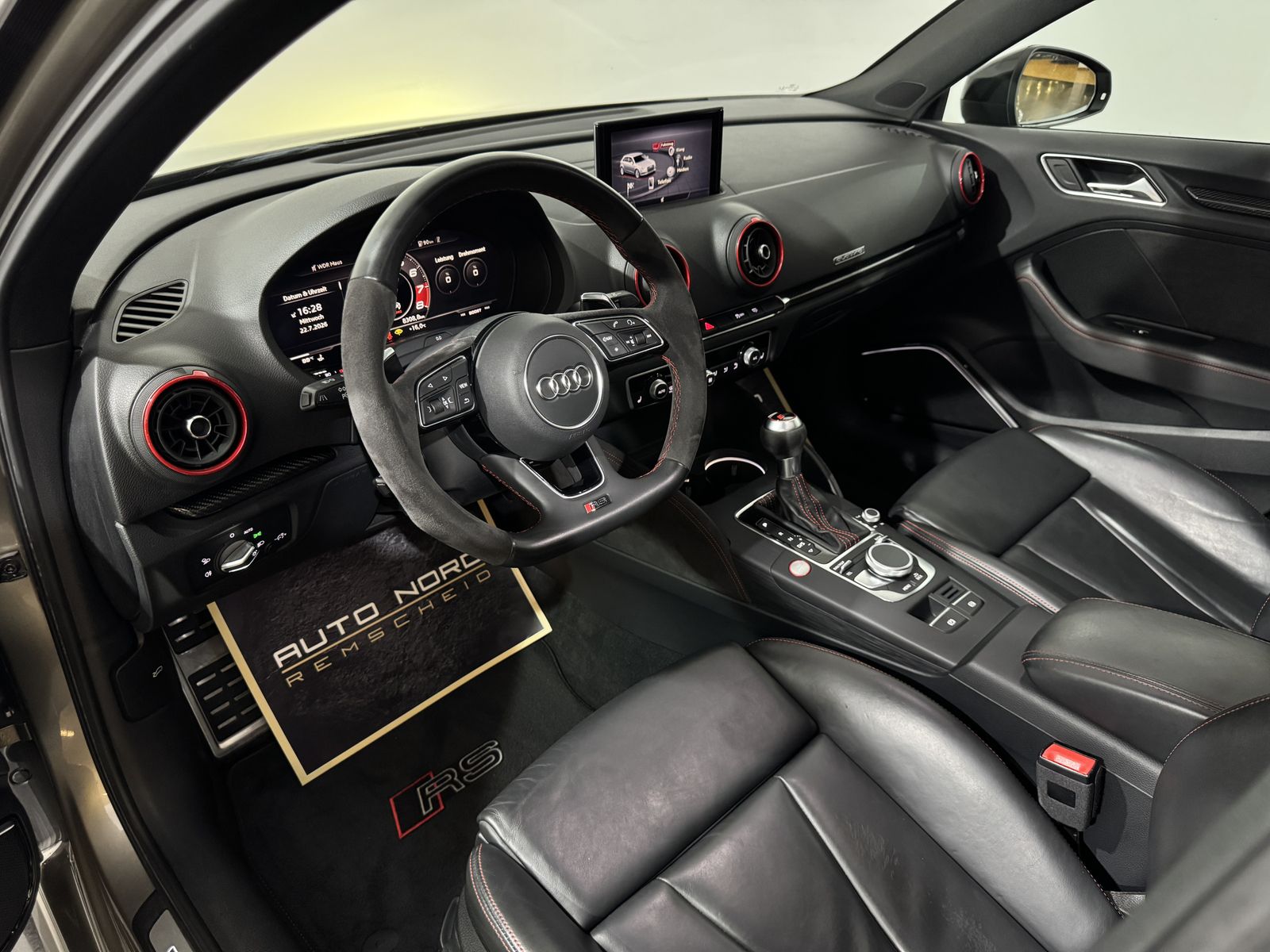 Audi RS3 foto 17