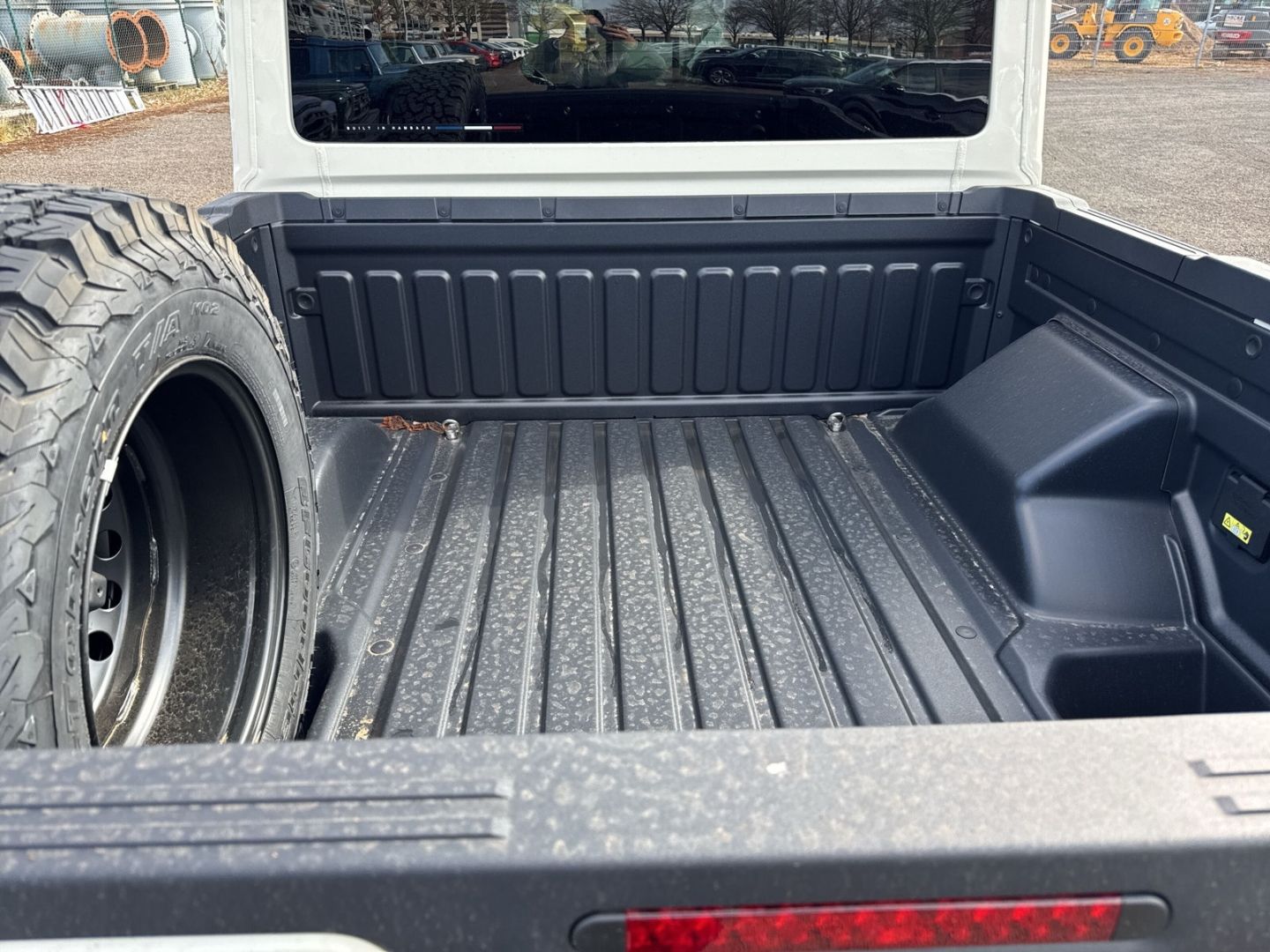 Fahrzeugabbildung INEOS Grenadier Quartermaster 3.0 TT Diesel sofort Ver