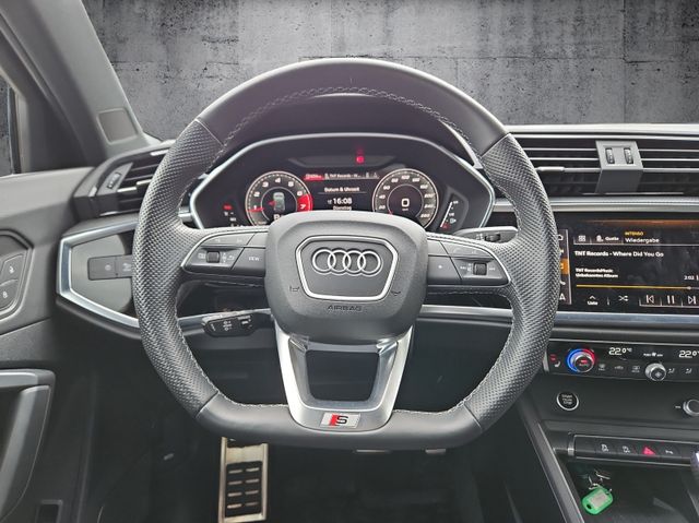 Q3 40 TFSI quattro S tronic S line schwarz Optik