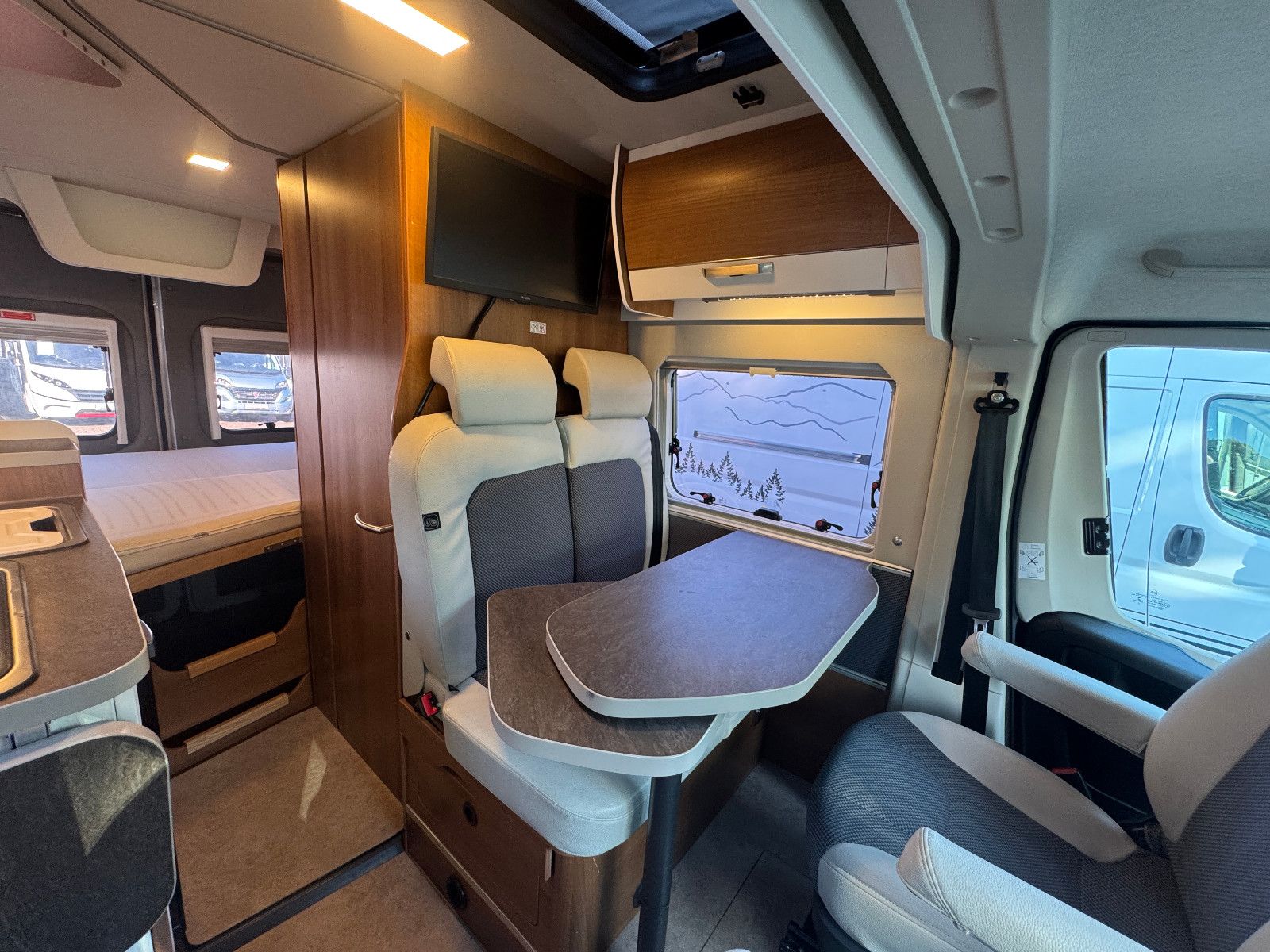 Fahrzeugabbildung VANTourer 540 FIAT DUCATO AUFSTELLDACH 5 SCHLAFPLÄTZE AHK