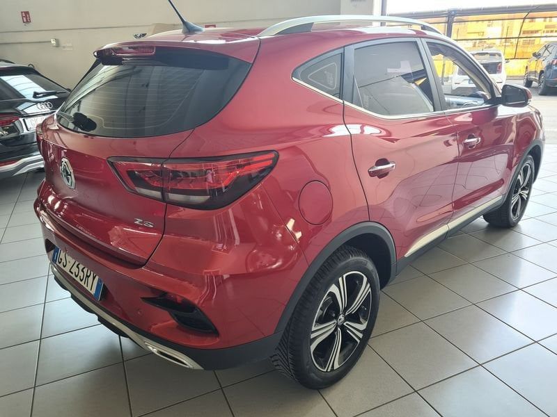MG ZS