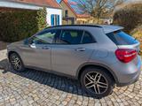 Mercedes-Benz GLA 250 4MATIC DCT - Manufakturlack grau matt!!! - Mercedes-Benz GLA 250 aus 2018