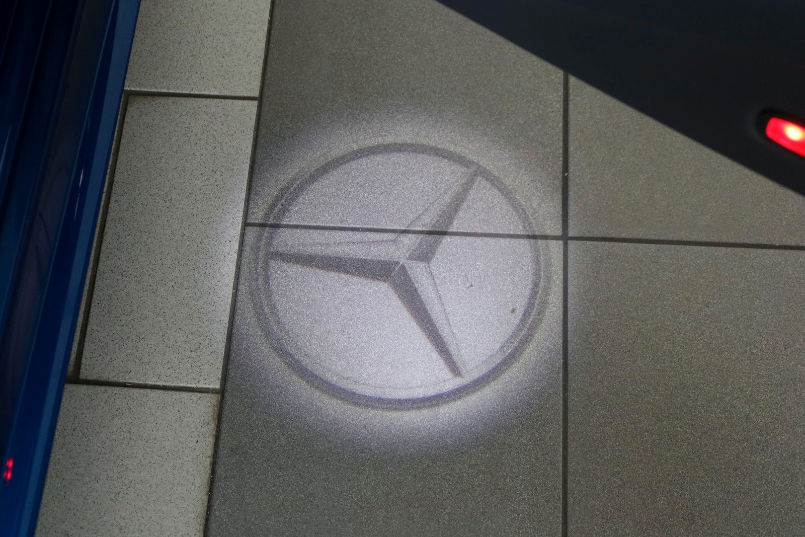 Fahrzeugabbildung Mercedes-Benz CLS 400 d Avantgarde 4M,SH,HUD,360Kamera,AHK +WR