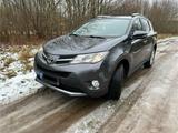 Toyota RAV4 - gebrauchte Toyota RAV 4 aus dem Jahr 2013