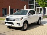 Toyota Hilux Extra Cab Comfort 4x4 2.4 D-4D Klimaanlage - gebrauchte Toyota Hilux aus dem Jahr 2017
