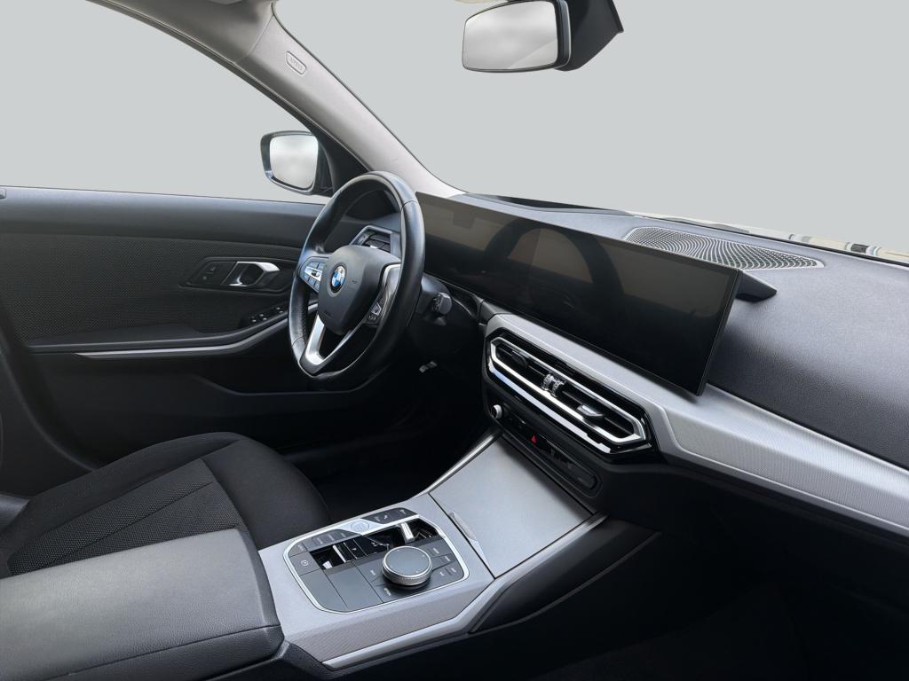 BMW 318 i Touring Aut. LED Navi Parkassistent Sitzhei, миниатюра 15
