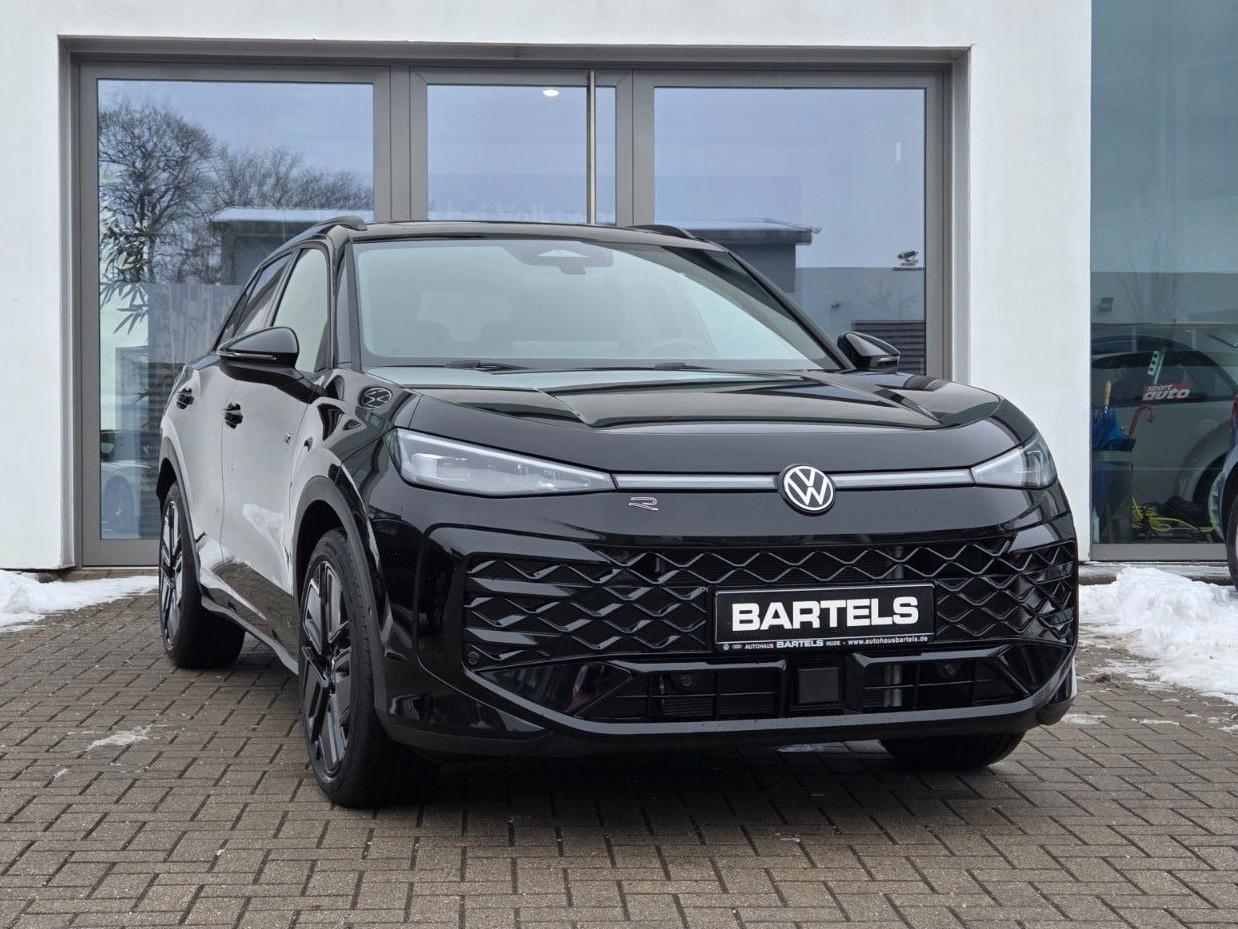 Volkswagen T-Roc 1.5 eTSI Black Style R-Line DSG AHK/ Pano