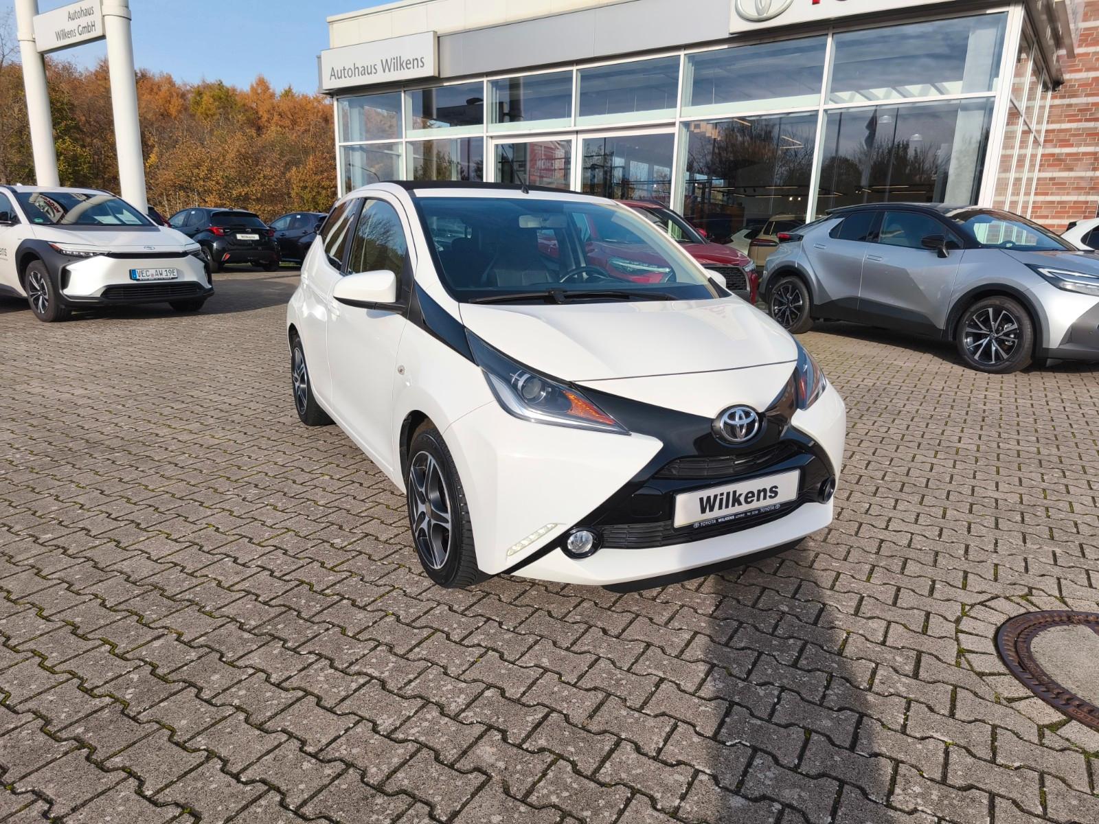 Toyota Aygo AYGO x-wave