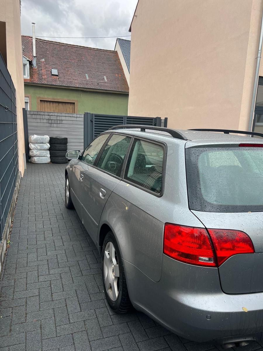 Audi A4 2007 — engine 116 HP (85kW)