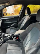 BMW 225i Active Tourer Autom. M-Paket xDrive PDC - BMW 2er Reihe: M Paket