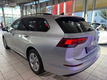 Volkswagen Golf - 6