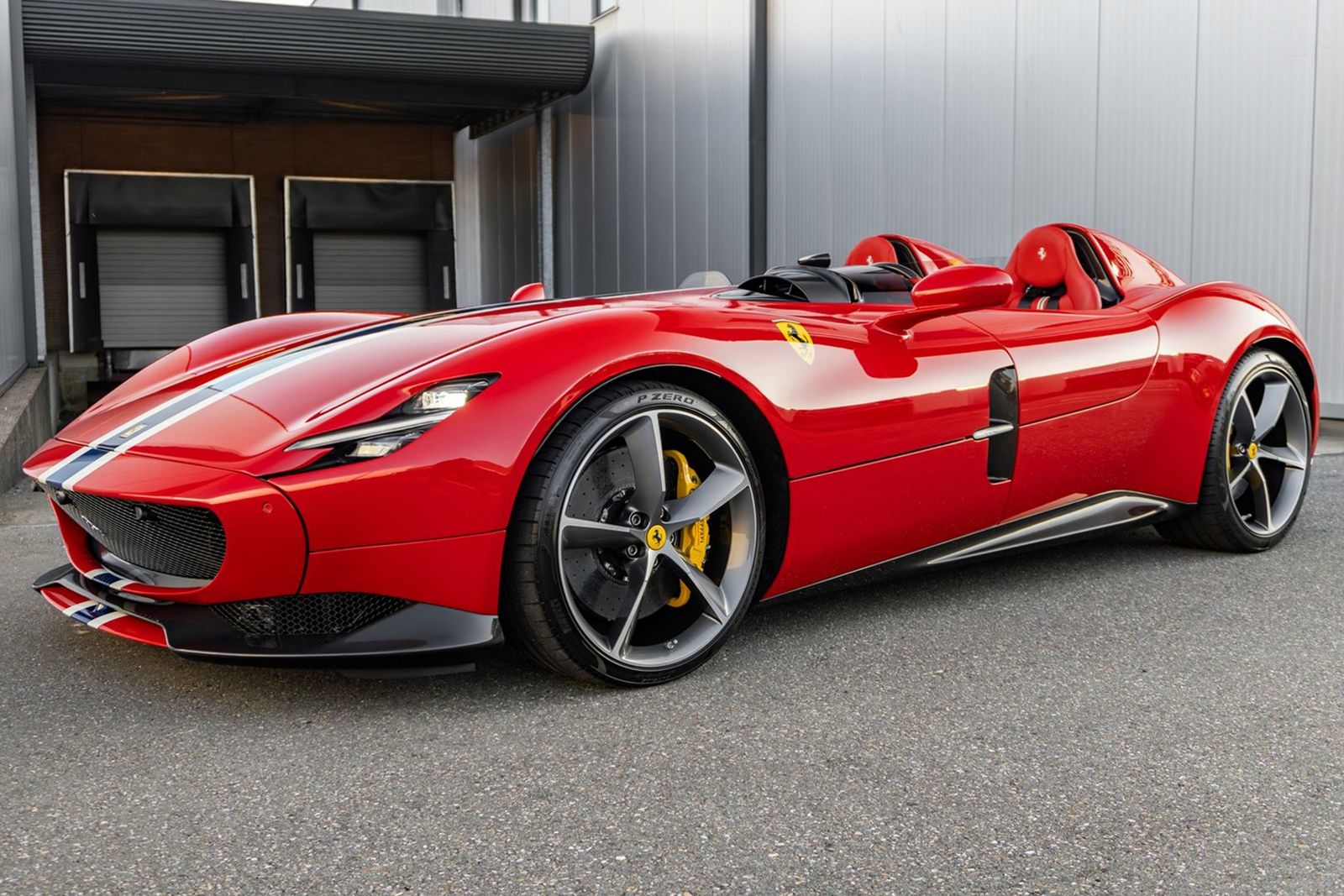 FERRARI Monza