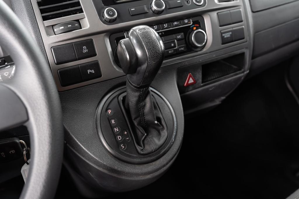 Volkswagen T5 Caravelle