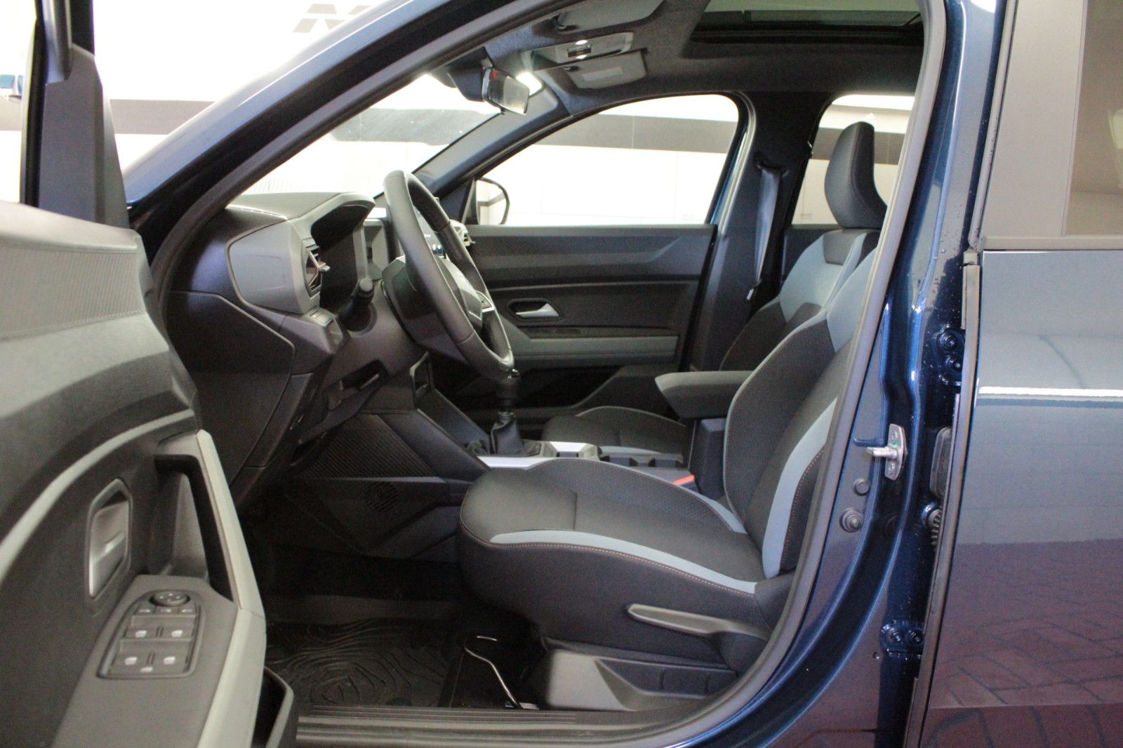 Fahrzeugabbildung Dacia Bigster mild hybrid 140 Extreme *Winter+*City*