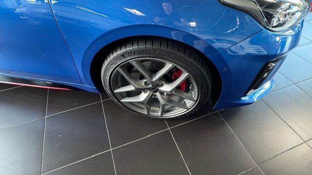 Fahrzeugabbildung Kia ProCeed GT PANO KLIMA LED NAVI SHZ