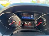Ford Focus 2,0 EcoBoost ST Leder-Sport-Paket ST - Ford Focus: Weiß, ST