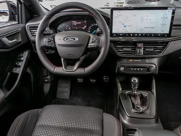 Ford Focus Turnier 1.0 EcoBoost Hybrid ST-Line LED