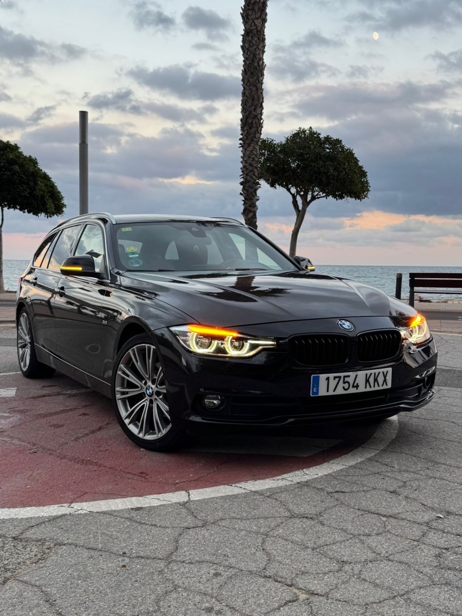 BMW 320d Touring Sport Line Automatic Spo...