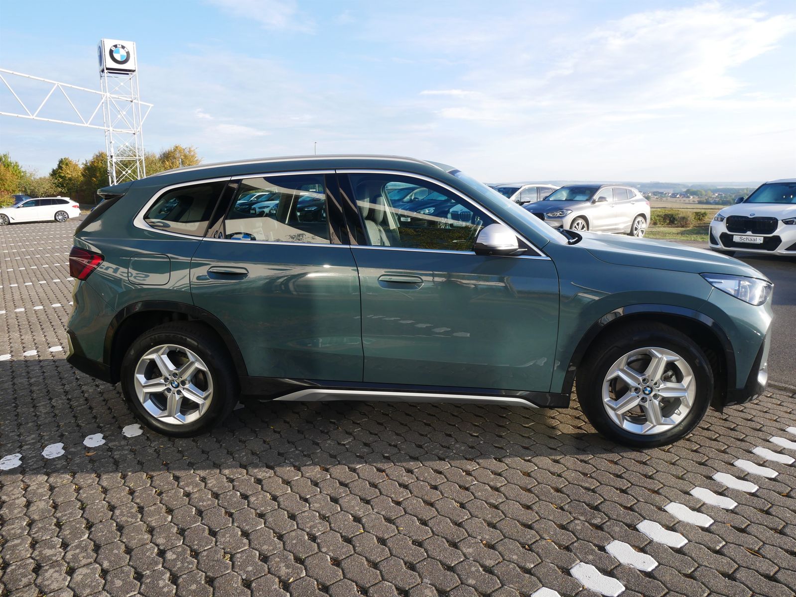 BMW X1 xDrive20d xLine Head-Up HK HiFi DAB LED Shz foto 6