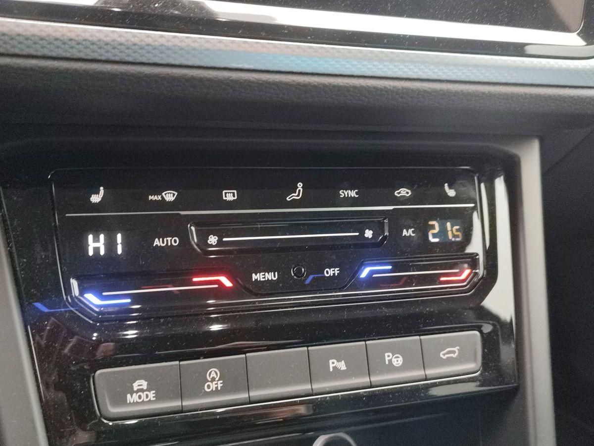 Volkswagen Touran - Bild 12