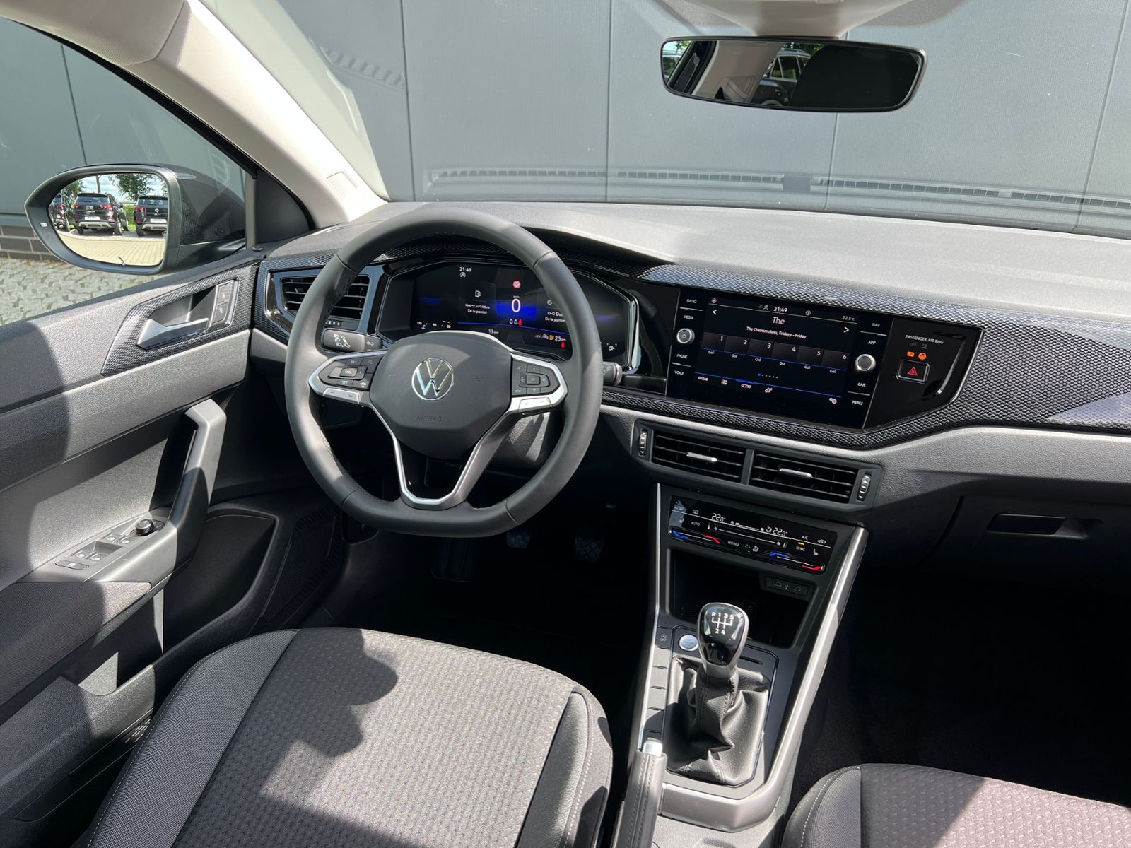 Fahrzeugabbildung Volkswagen Taigo Life 1.0 TSI *IQ.Light, Ready2Discover, Ka