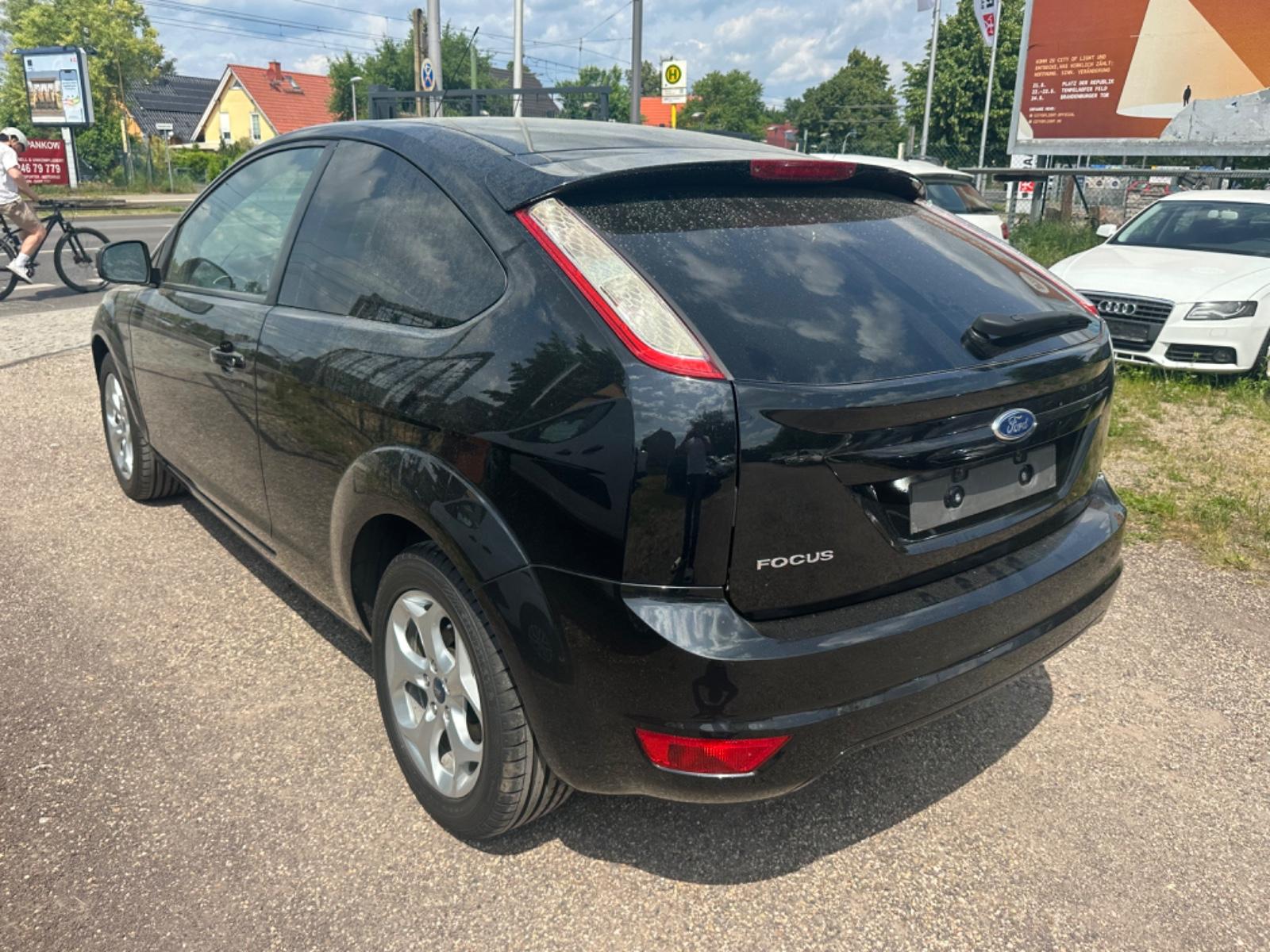 Ford Focus 1,6 Titanium,Klimatronic,SHZ,Tüv-02/2027