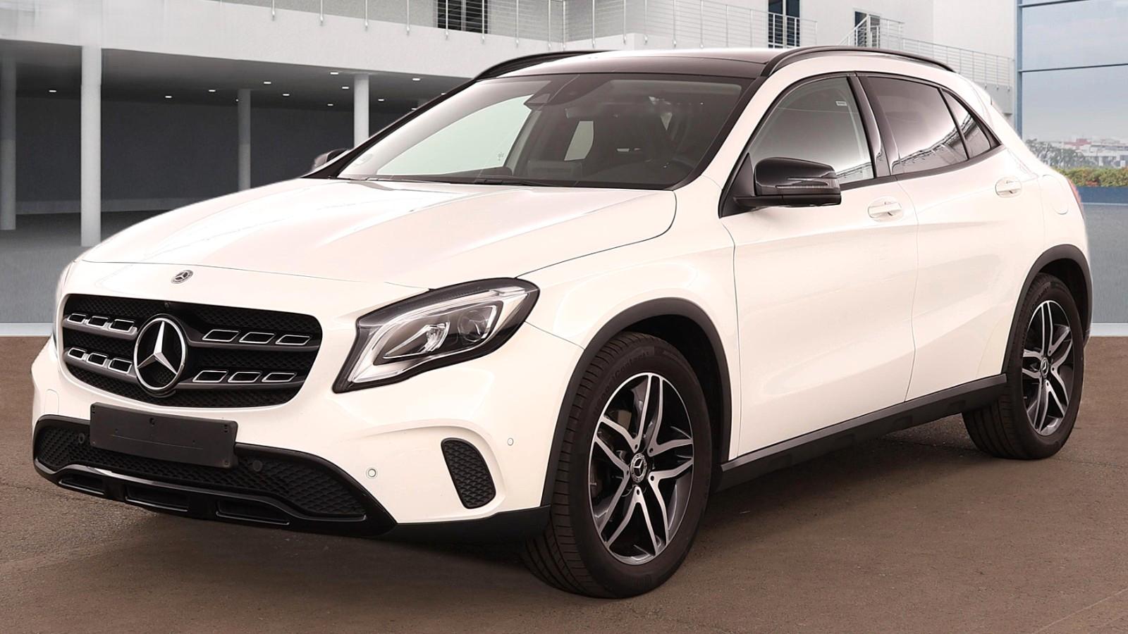 Mercedes-Benz GLA 180 Urban Night/Panorama/360°Cam/Sitzhzg/LED