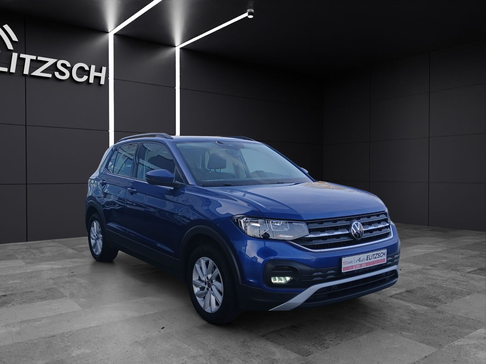 Fahrzeugabbildung Volkswagen T-Cross TSI Life Klima PDC LM