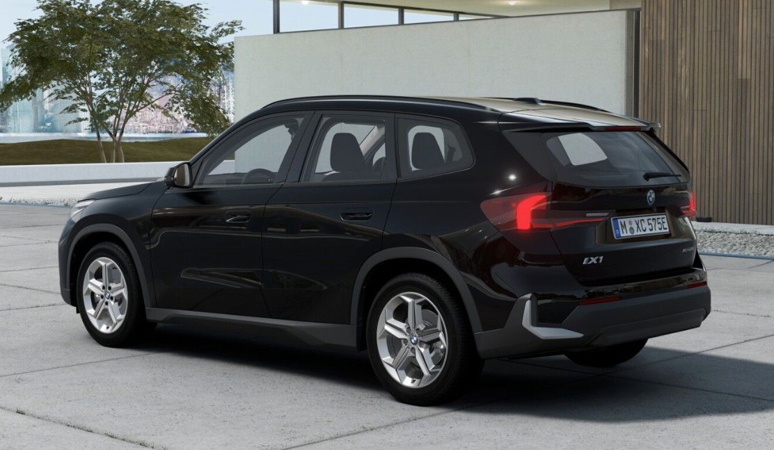 BMW iX1 - Bild 4