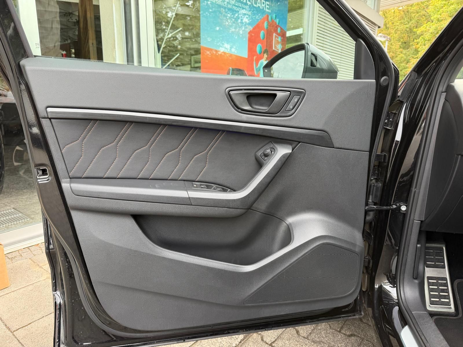 Fahrzeugabbildung CUPRA Ateca 2.0 TSI VZ 4Dri VIRTU+LED+NAVI+SHZ+ACC+360